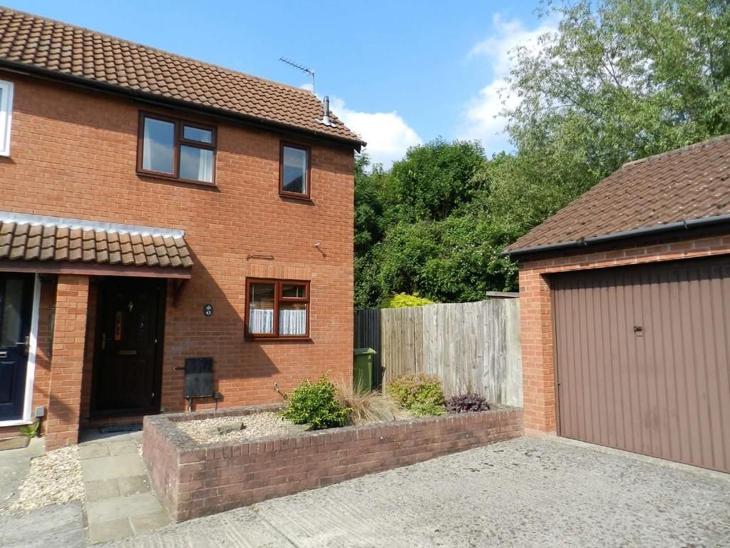 Property photo 1 of 12