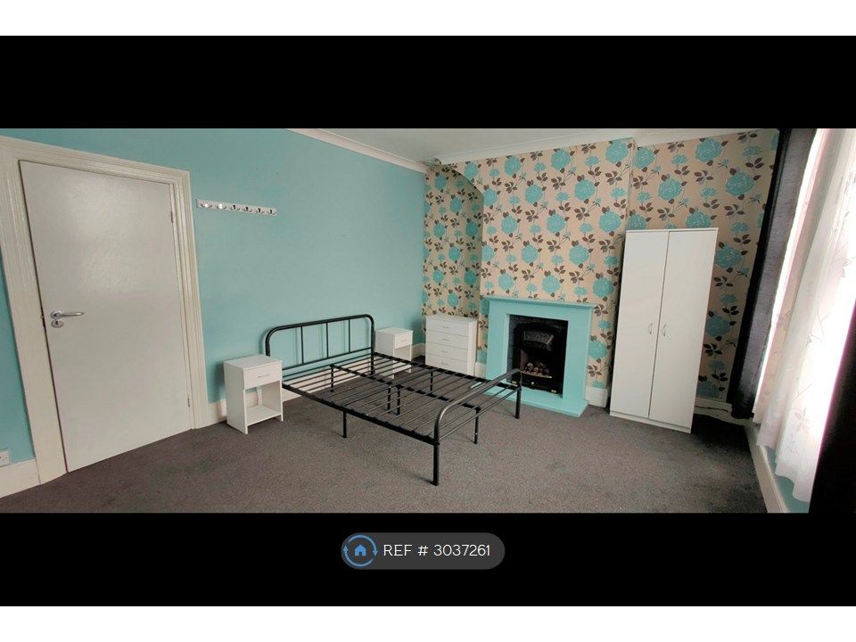 Property photo 1 of 4