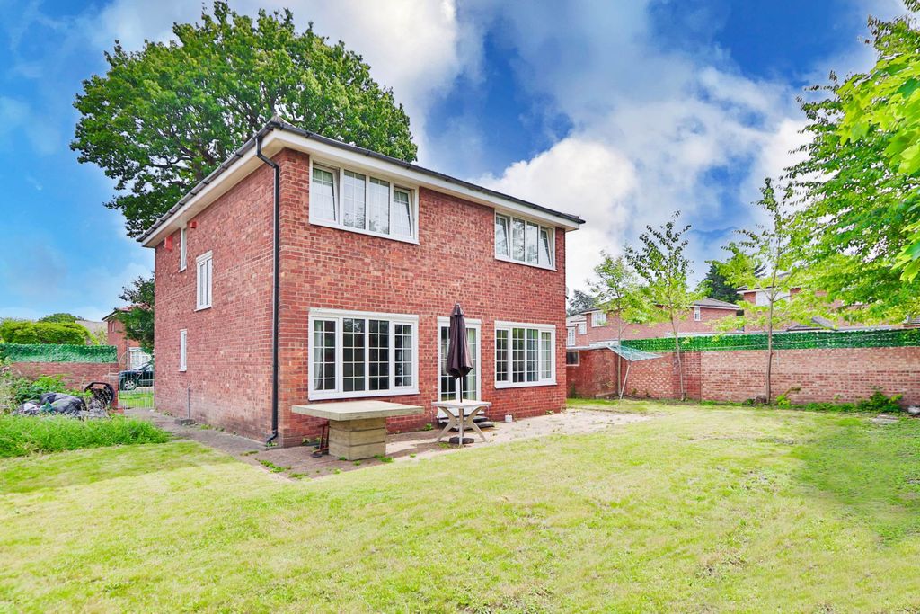 Property photo 1 of 14