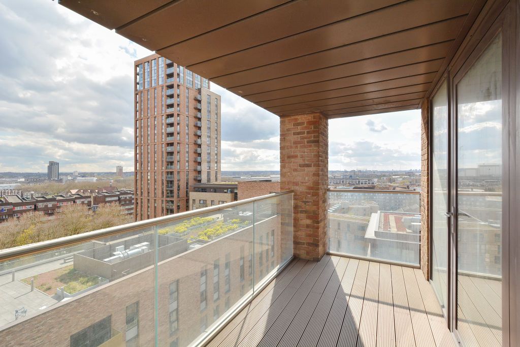 Property photo 3 of 14