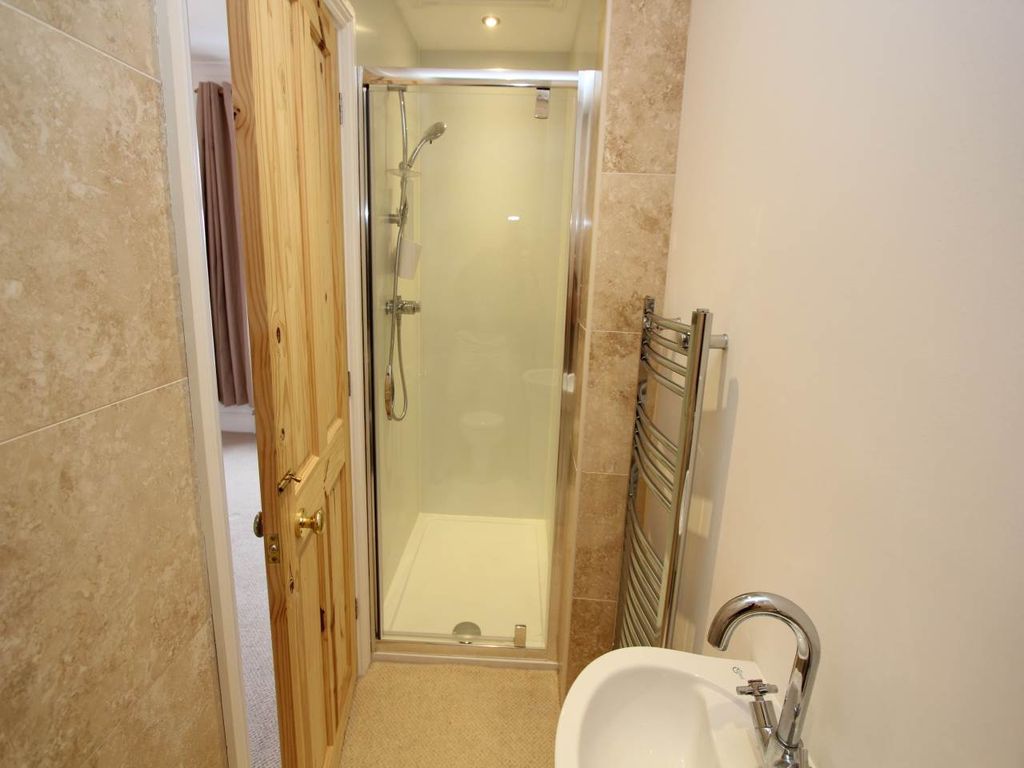 Additional image 14 of 3 bed property to rentWoodlands Road, Barry, Vale Of Glamorgan CF62
