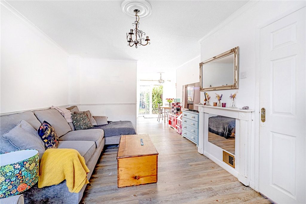 Property photo 2 of 9 Picture No. 05