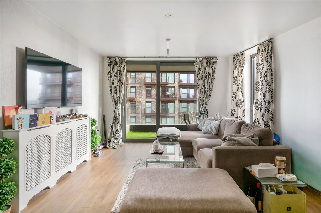 Property photo 2 of 10 Picture No. 06