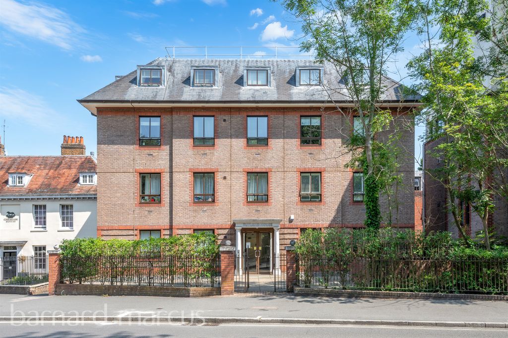 Property photo 1 of 6