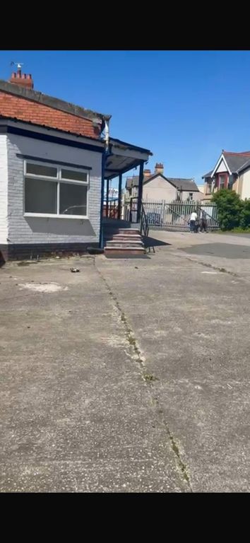 Property photo 2 of 30 Gallery