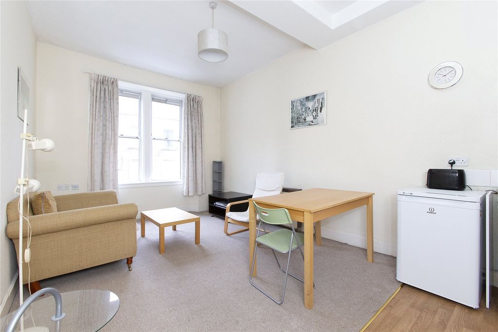 Property photo 2 of 12 Picture No. 13
