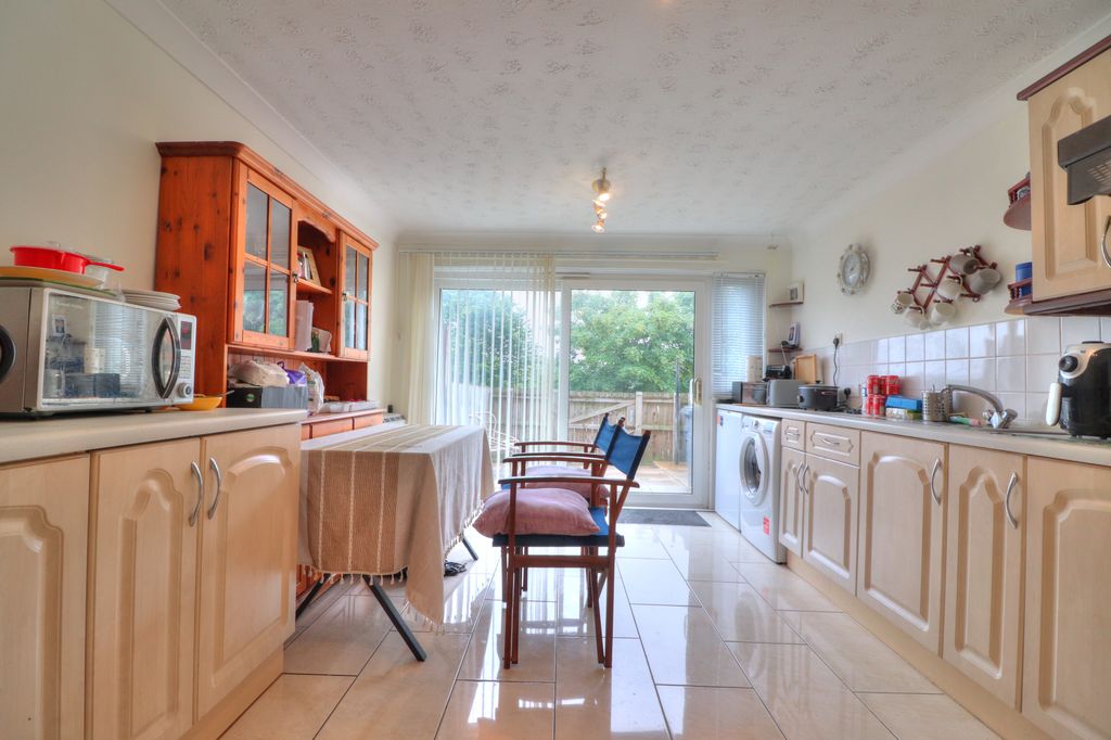 Property photo 2 of 11 Img_7459_60_61