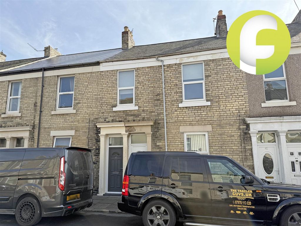 Property photo 1 of 10 Front 2.Jpg