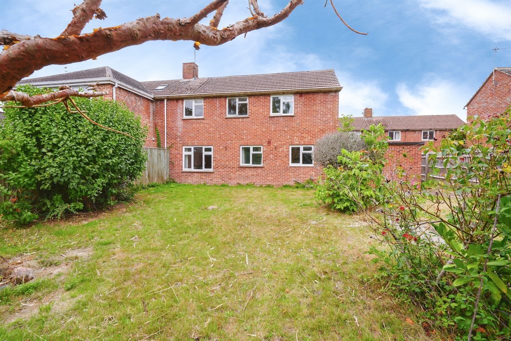 Property photo 1 of 22