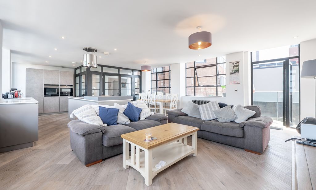 Additional image 8 of 4 bed flat for saleLivery Street, Jewellery Quarter B3