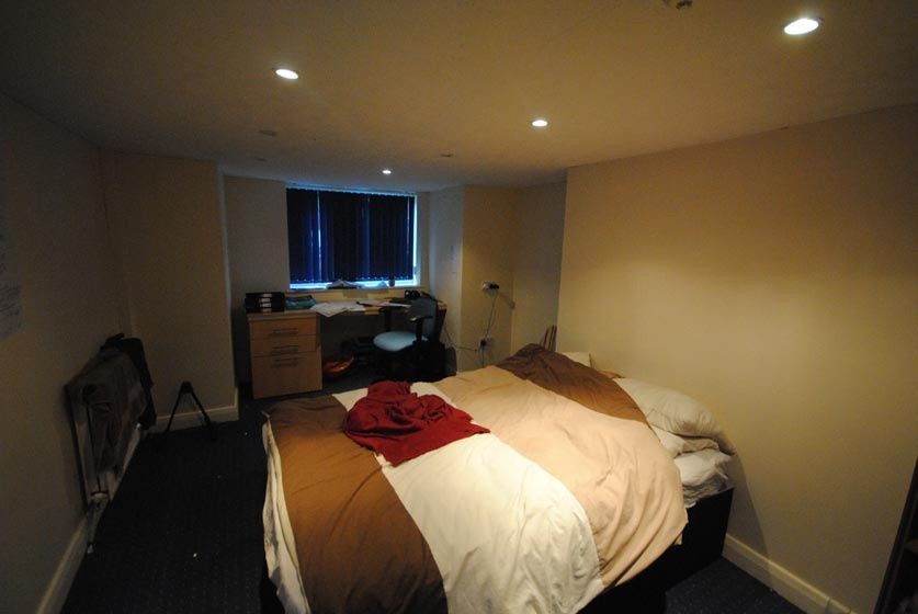 Property photo 3 of 10 A Comfortable Bedroom Featuring A Double Bed With ...