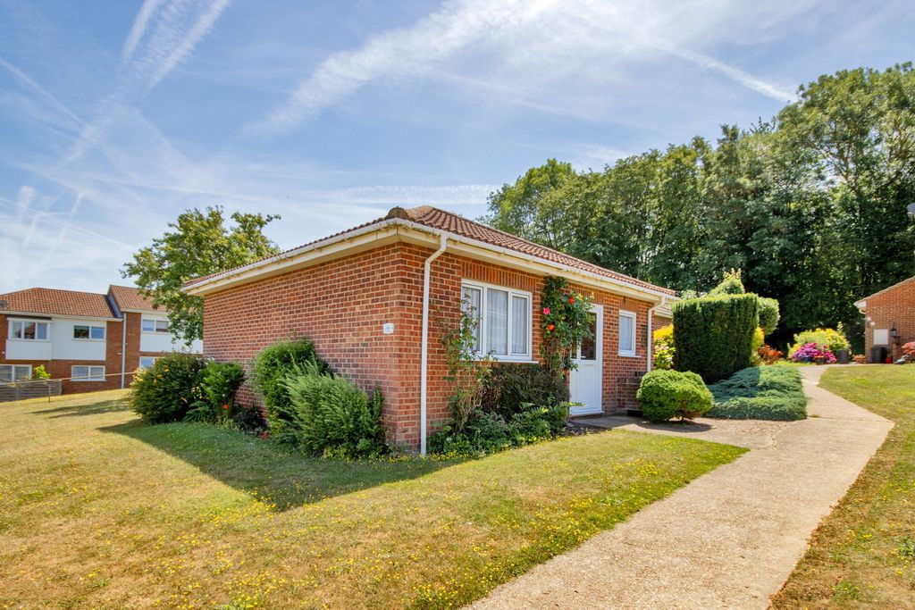 Property photo 2 of 13