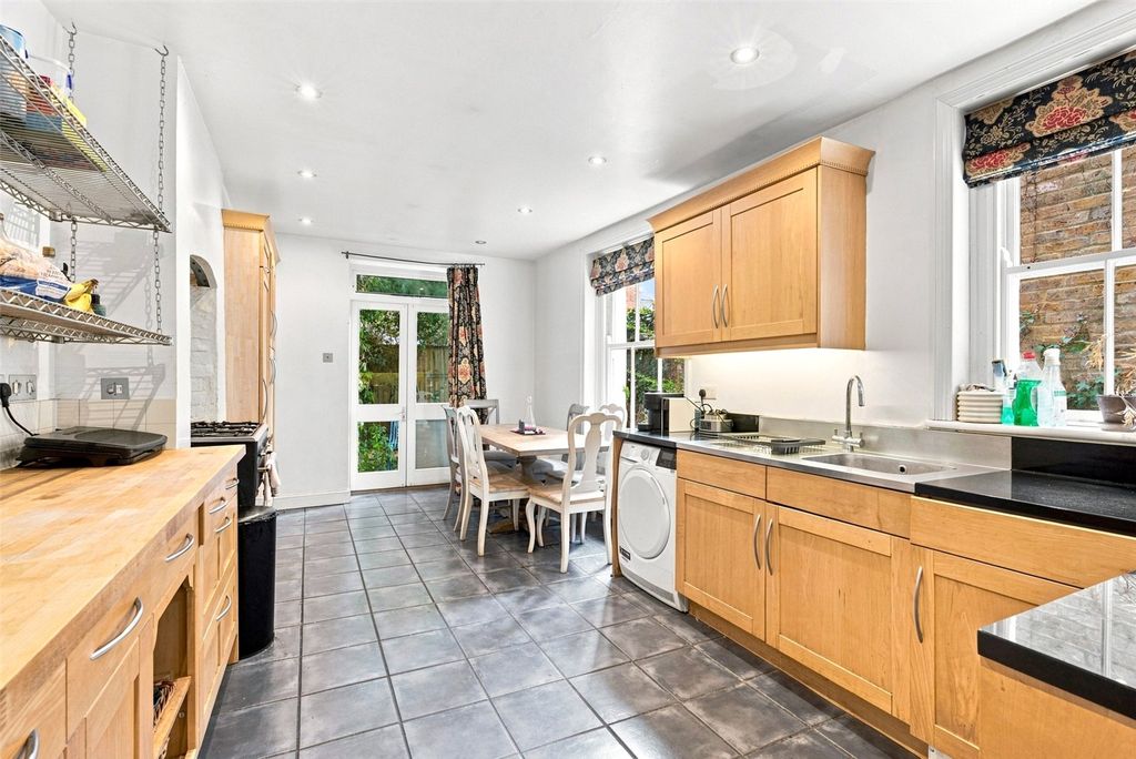 Property photo 3 of 10 Picture No. 03