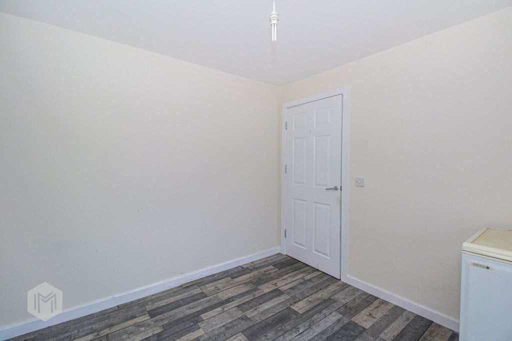Property photo 2 of 20 Picture No. 02