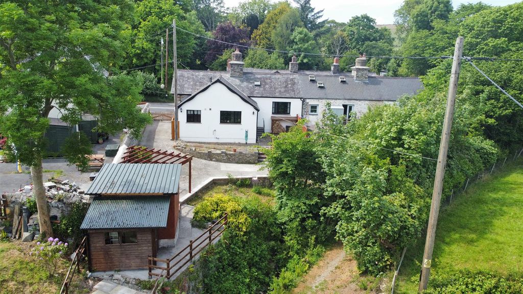 Property photo 1 of 18 Ty Gwyn - Drone 2.Jpg