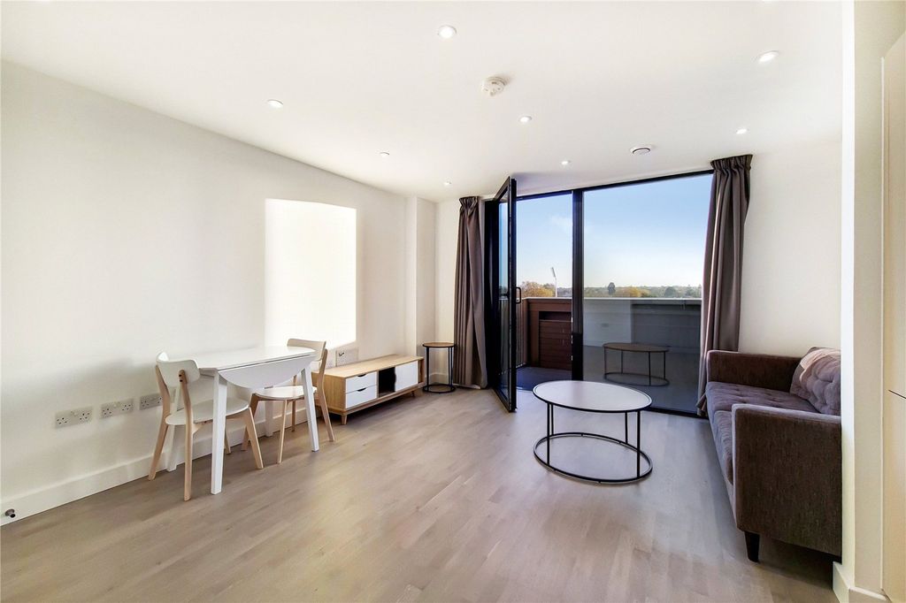 Property photo 1 of 12 Picture No. 41