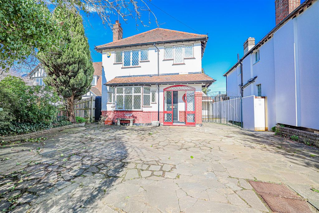 Property photo 1 of 18 980A7064-1.Png