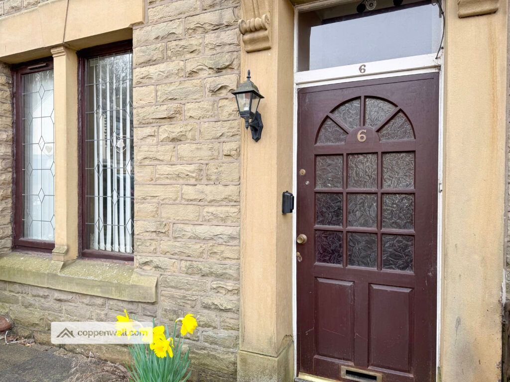 Property photo 2 of 26