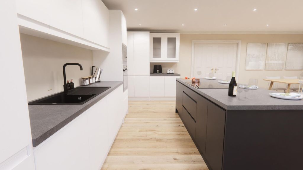 Property photo 3 of 8 Kitchen