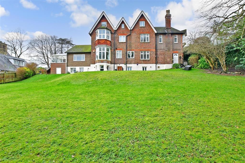 Property photo 3 of 9 Rear Elevation