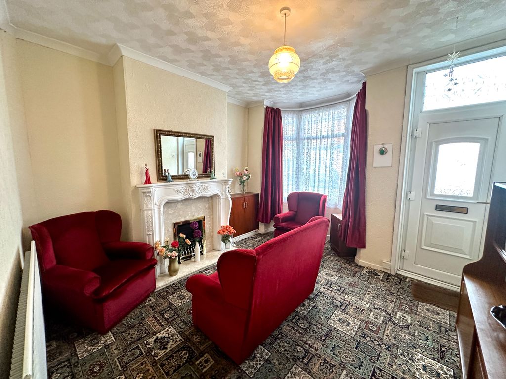 Property photo 2 of 16