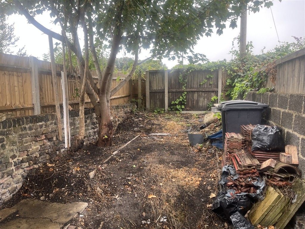 Property photo 1 of 2 Garden