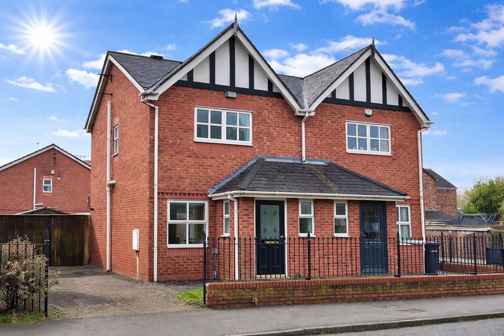 Property photo 1 of 22 Chatgpt Image Mar 9, 2026, 01_15_07 Pm.Png