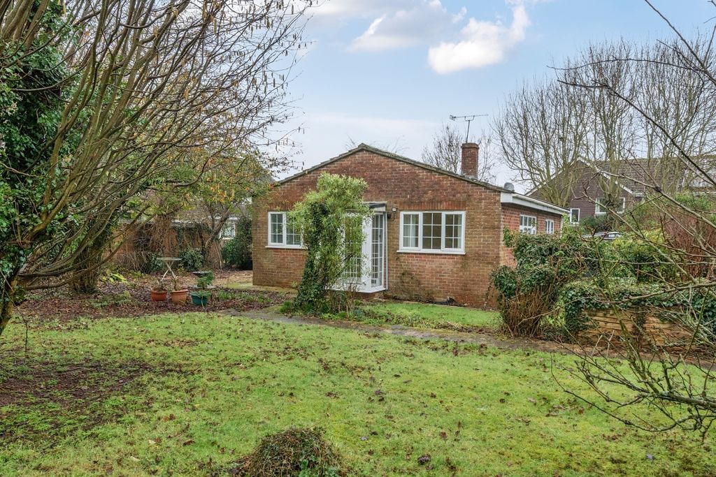 Property photo 1 of 13 1406634-14-697B3F...