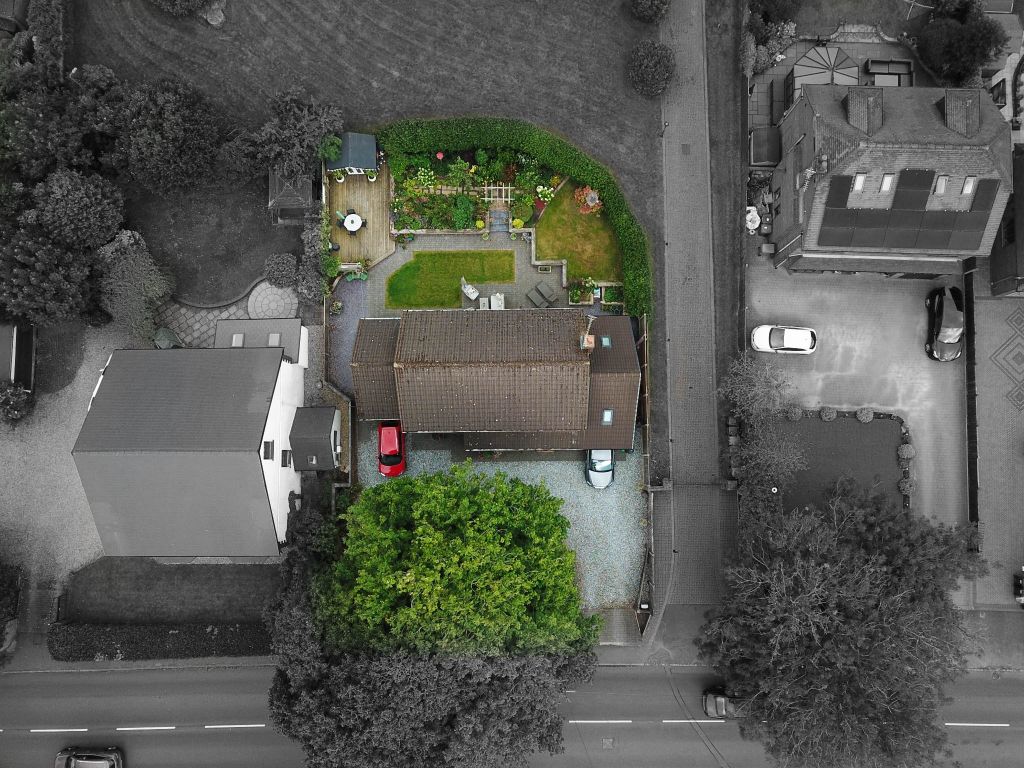 Property photo 3 of 33