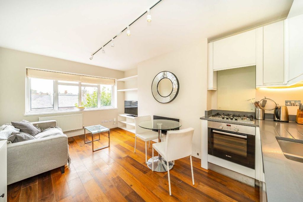 Property photo 1 of 6