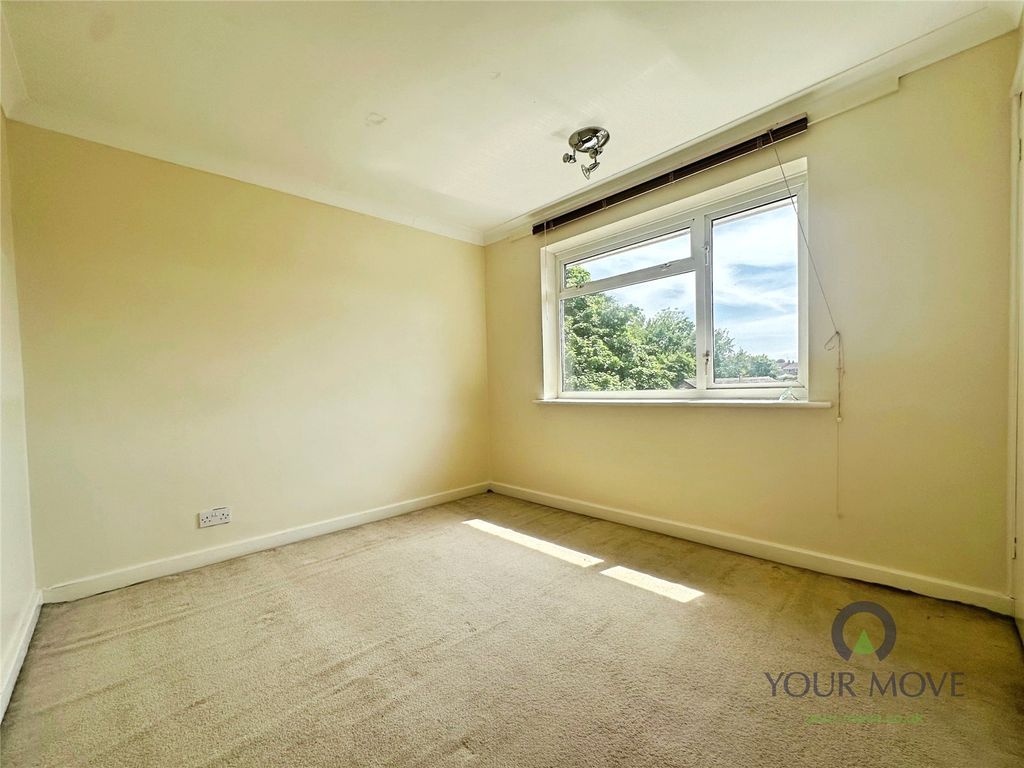Property photo 3 of 10 Picture No. 18