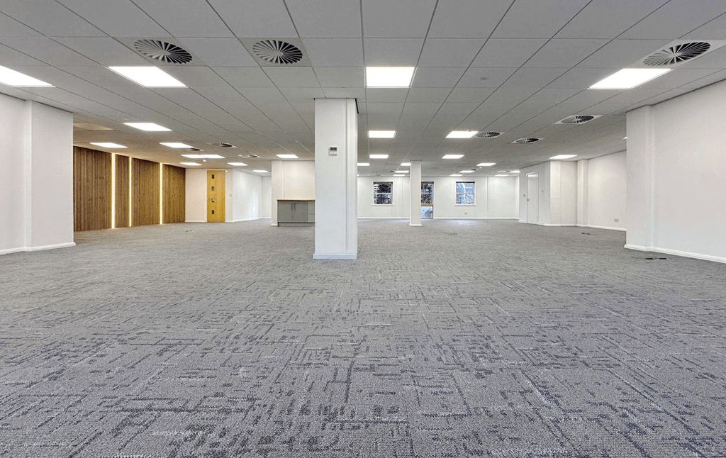 Property photo 3 of 12 Image 2