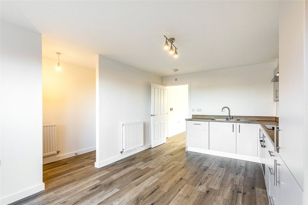 Property photo 3 of 12 Picture No. 05