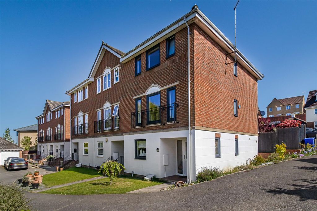 Property photo 1 of 22 4_79626.Jpg