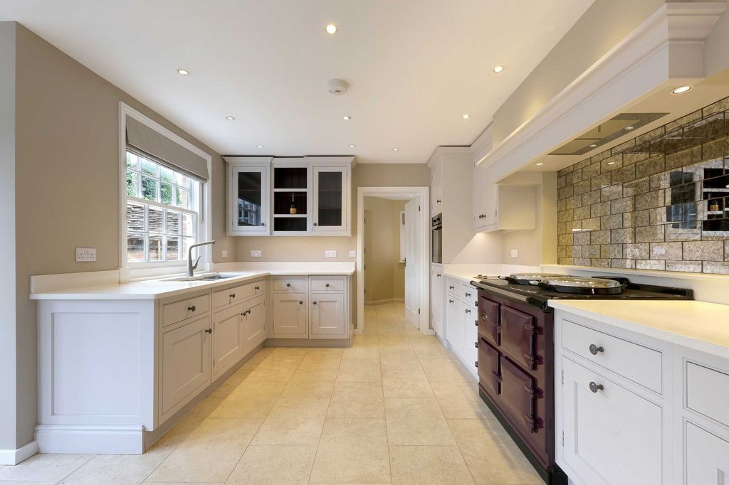 Property photo 3 of 29 Picture No. 15