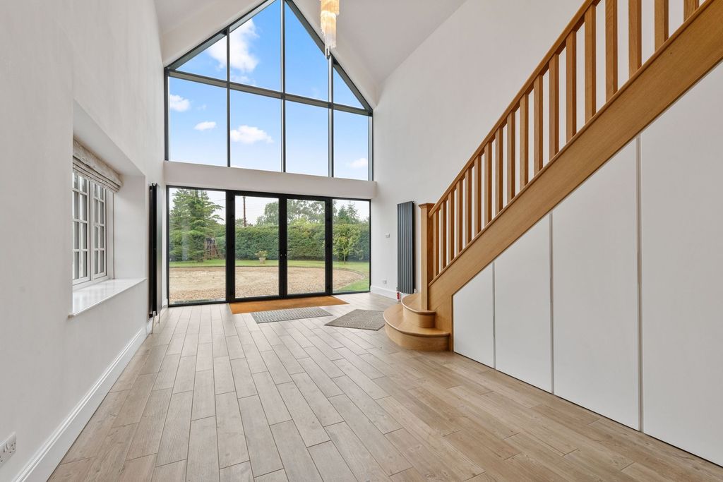 Property photo 2 of 44