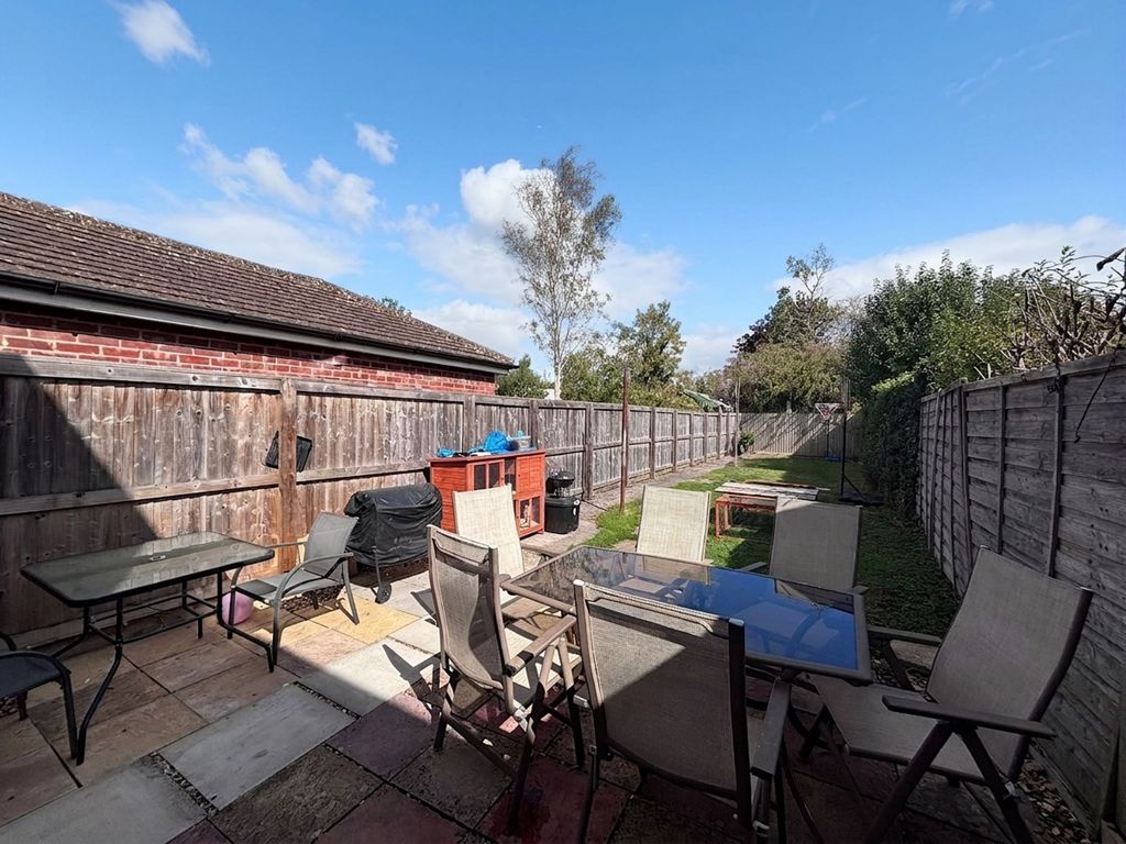 Property photo 3 of 16