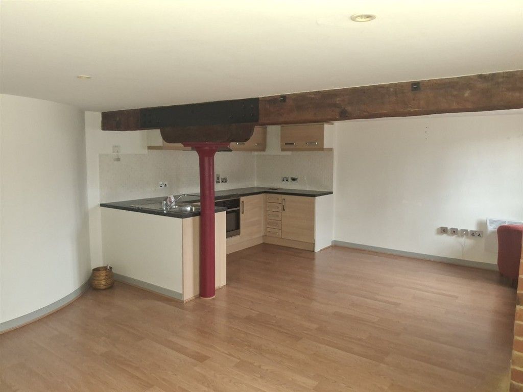 Property photo 3 of 7