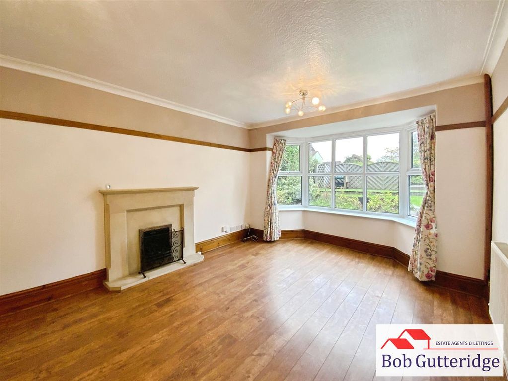 Property photo 2 of 26 Lounge