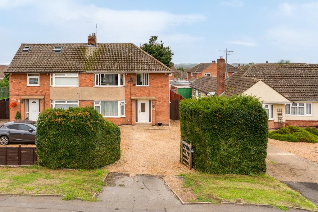 Property photo 1 of 36 140 Polwell Lane, Barton Seagrave (1 Of 36).Jpg