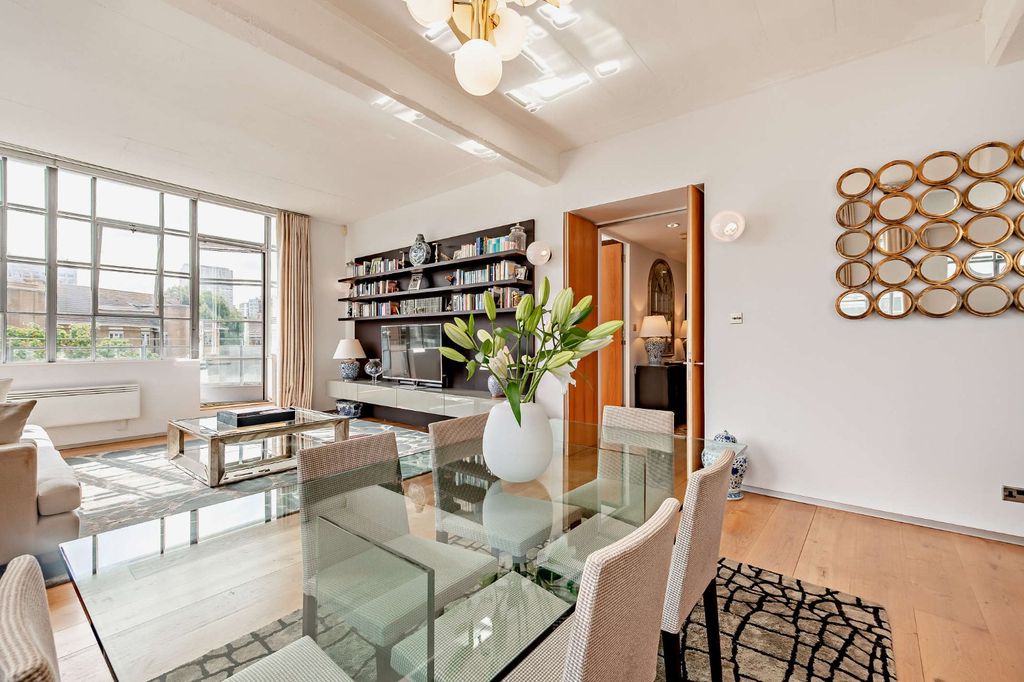 Property photo 3 of 17 Picture No. 37