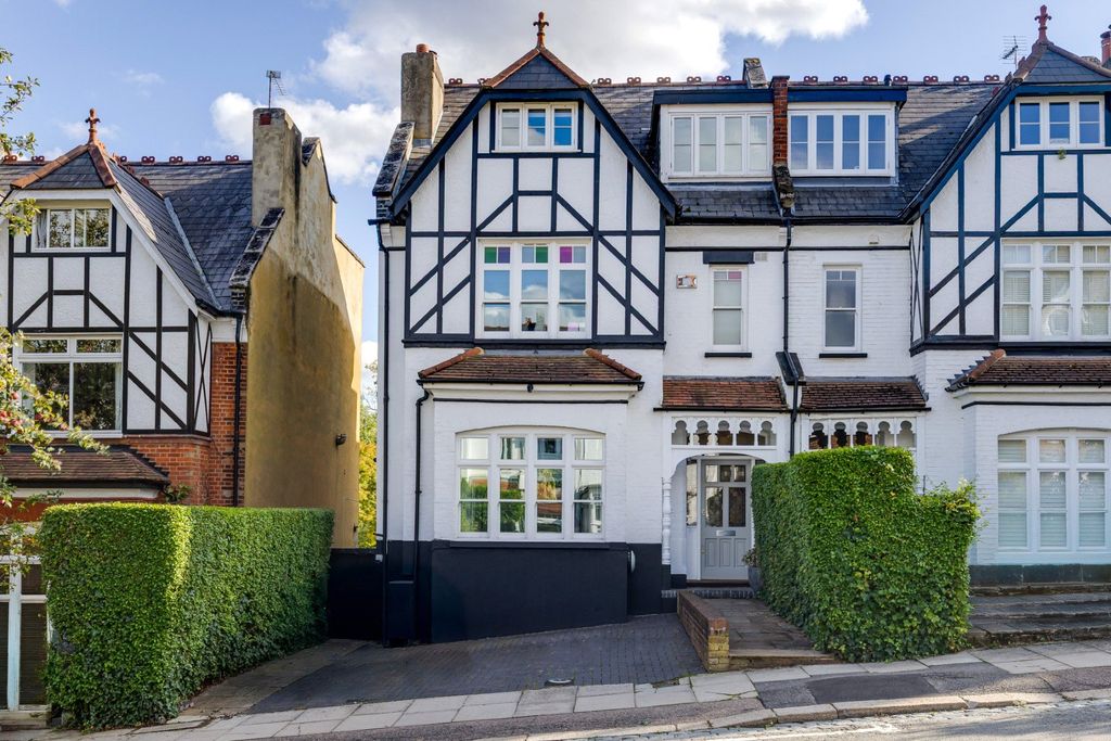 Property photo 1 of 18 Picture No. 20