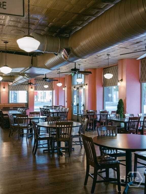 Property photo 2 of 12 <Alttext/>