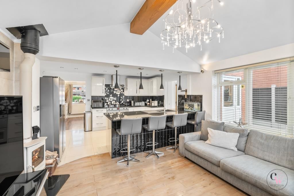 Property photo 3 of 37 Dsc03362.Jpg