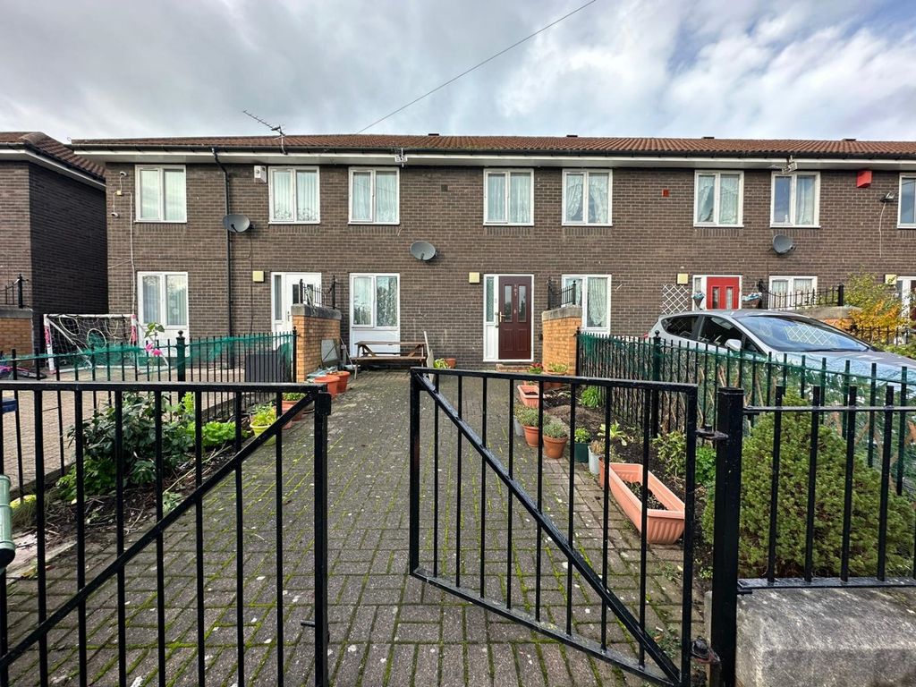 Property photo 1 of 15 1