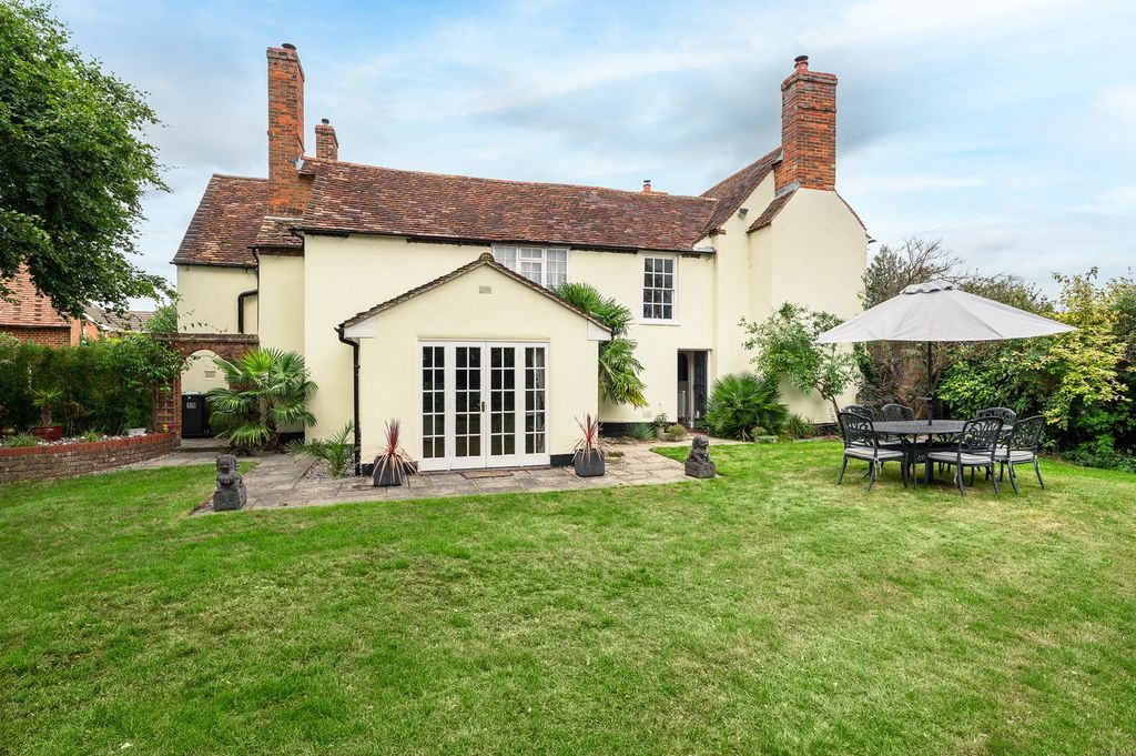 Property photo 1 of 39