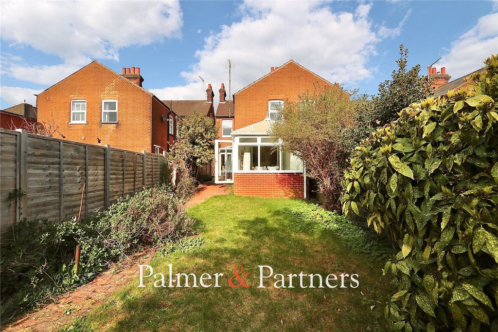 Property photo 2 of 26 Picture No. 04