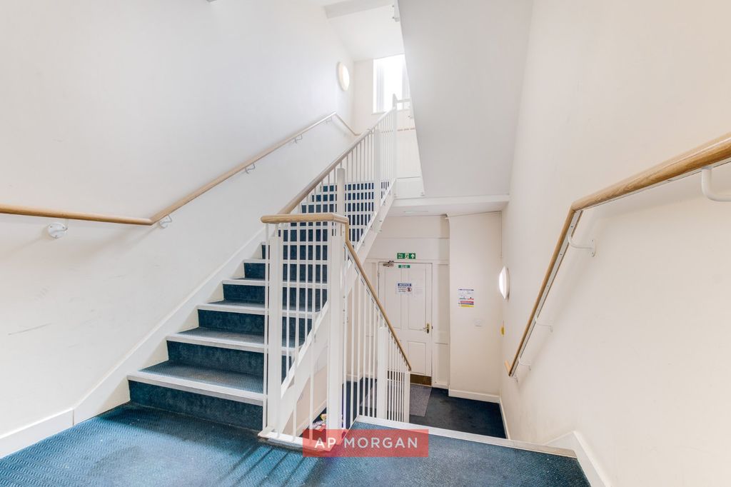 Property photo 2 of 12 Picture No. 03