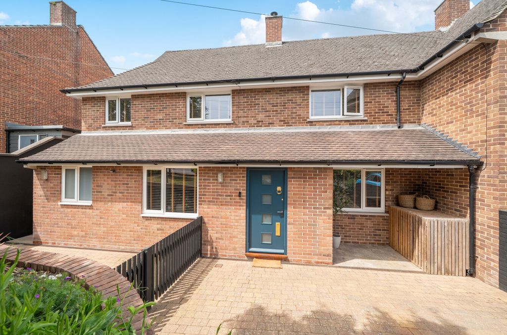 Property photo 1 of 18 1468480-4-6A2Fe61...