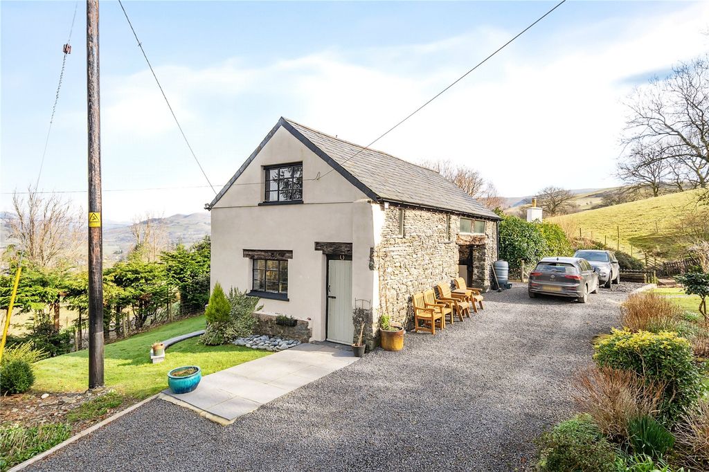 Property photo 2 of 24 Picture No. 02